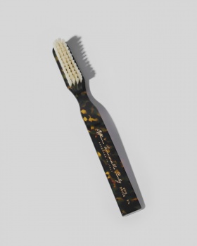 Toothbrush in  silk